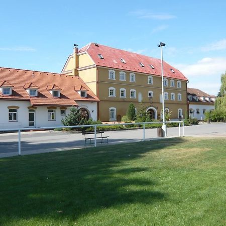 Hotel Na Statku Neprevazka Exterior foto