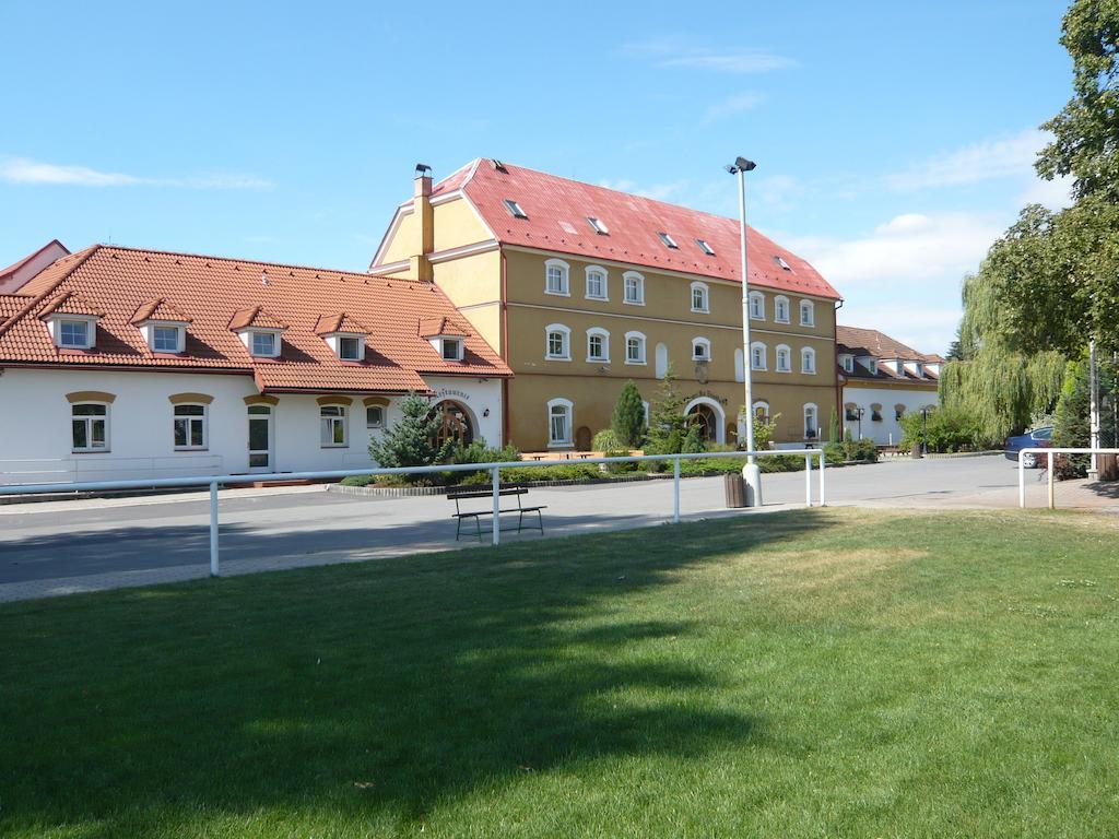 Hotel Na Statku Neprevazka Exterior foto